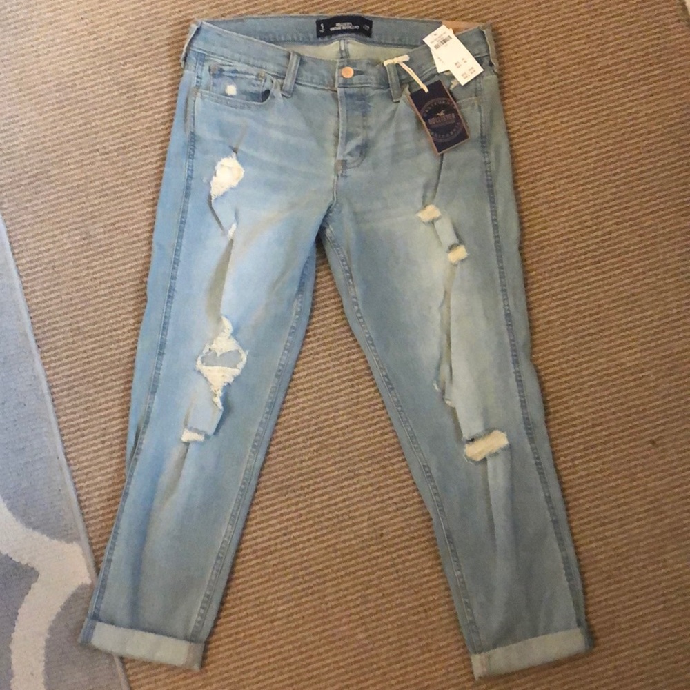 NWT Hollister Boyfriend Jeans